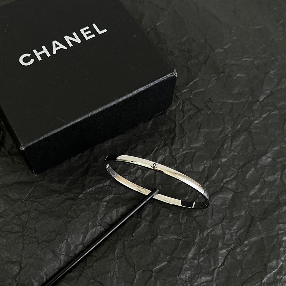 Chanel Silver-Tone CC Logo Open Cuff Bangle Bracelet - Picture 4 of 4